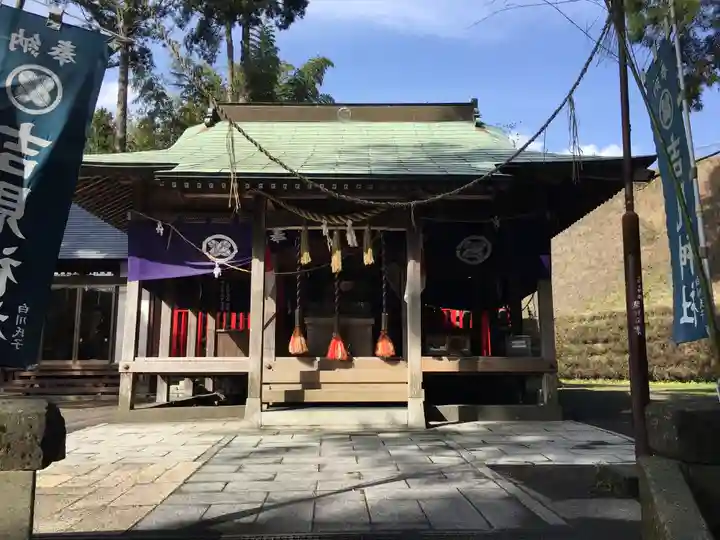 白川吉見神社の本殿・本堂