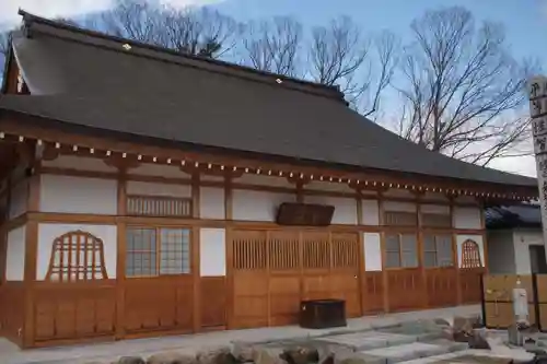 願成寺の本殿