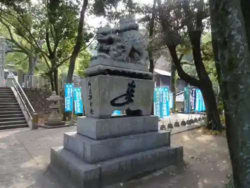 戸上神社の狛犬