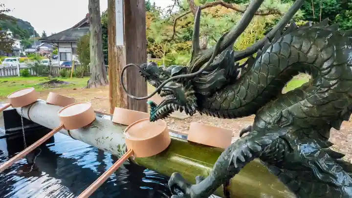 玉若酢命神社の手水舎