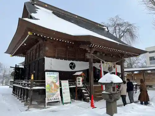 吉岡八幡神社の本殿・本堂
