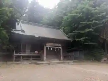 菅生神社の本殿・本堂