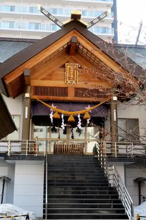 札幌祖霊神社の本殿・本堂