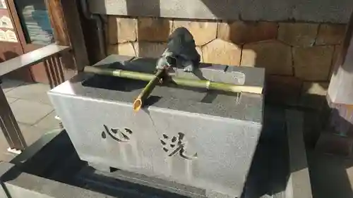 亀山八幡宮の手水舎