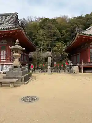 浄土寺の{uncategorized: "未分類", other: "その他", undefined: "問題あり", building: "その他建物", grave: "お墓", sacred_gate: "鳥居", guardian: "狛犬", statue: "像", buddha: "仏像", history: "歴史", nature: "自然", garden: "庭園", animal: "動物", pagoda: "塔", temizu: "手水舎", mountain_gate: "山門・神門", sanctuary: "本殿・本堂", subordinate: "末社・摂社", art: "芸術", scenery: "景色", jizo: "地蔵", ema: "絵馬", goshuin: "御朱印", omikuji: "おみくじ", items: "授与品その他", amulet: "お守り", goshuincho: "御朱印帳", eats: "食事", festival: "お祭り", votive_dance: "神楽", shichigosan: "七五三参", wedding: "結婚式", experience: "体験その他", initially: "初詣", around: "周辺", anti_infection: "感染症対策"}