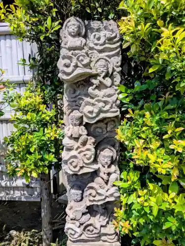 日蓮宗龍口山本龍寺の{uncategorized: "未分類", other: "その他", undefined: "問題あり", building: "その他建物", grave: "お墓", sacred_gate: "鳥居", guardian: "狛犬", statue: "像", buddha: "仏像", history: "歴史", nature: "自然", garden: "庭園", animal: "動物", pagoda: "塔", temizu: "手水舎", mountain_gate: "山門・神門", sanctuary: "本殿・本堂", subordinate: "末社・摂社", art: "芸術", scenery: "景色", jizo: "地蔵", ema: "絵馬", goshuin: "御朱印", omikuji: "おみくじ", items: "授与品その他", amulet: "お守り", goshuincho: "御朱印帳", eats: "食事", festival: "お祭り", votive_dance: "神楽", shichigosan: "七五三参", wedding: "結婚式", experience: "体験その他", initially: "初詣", around: "周辺", anti_infection: "感染症対策"}