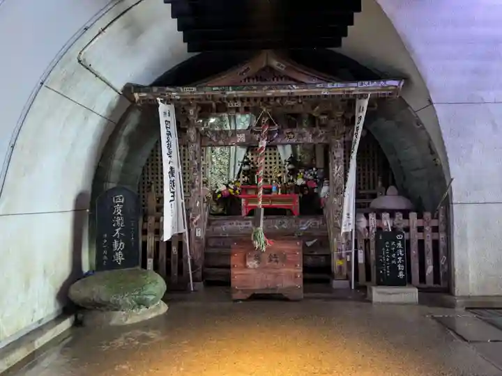 月居観音堂(月居山光明寺観音堂)のその他建物