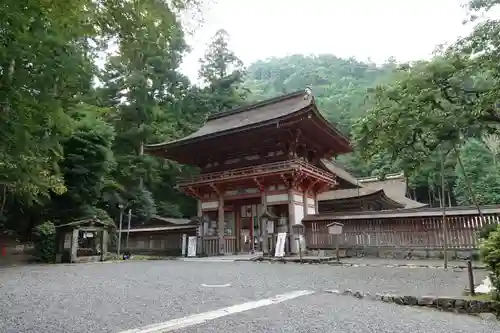 日吉大社の山門