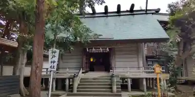 前鳥神社の末社・摂社