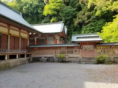 柞原八幡宮の建物その他