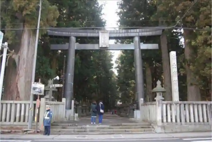 北口本宮冨士浅間神社の鳥居