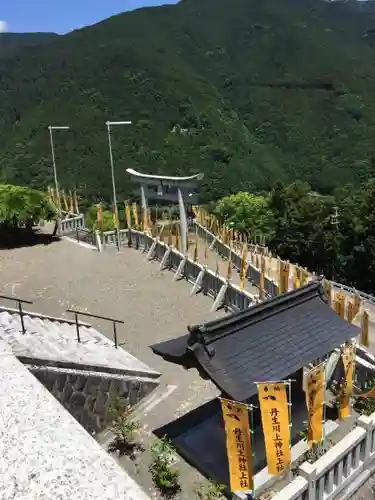 丹生川上神社（上社）の建物その他