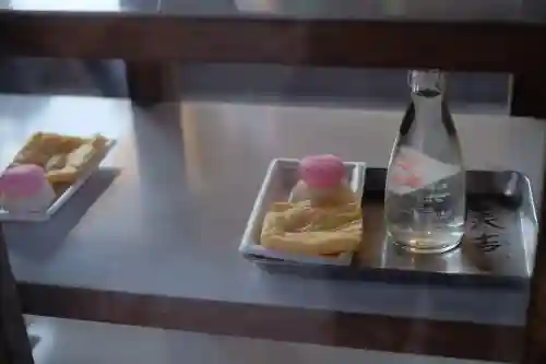 豊川稲荷東京別院の{uncategorized: "未分類", other: "その他", undefined: "問題あり", building: "その他建物", grave: "お墓", sacred_gate: "鳥居", guardian: "狛犬", statue: "像", buddha: "仏像", history: "歴史", nature: "自然", garden: "庭園", animal: "動物", pagoda: "塔", temizu: "手水舎", mountain_gate: "山門・神門", sanctuary: "本殿・本堂", subordinate: "末社・摂社", art: "芸術", scenery: "景色", jizo: "地蔵", ema: "絵馬", goshuin: "御朱印", omikuji: "おみくじ", items: "授与品その他", amulet: "お守り", goshuincho: "御朱印帳", eats: "食事", festival: "お祭り", votive_dance: "神楽", shichigosan: "七五三参", wedding: "結婚式", experience: "体験その他", initially: "初詣", around: "周辺", anti_infection: "感染症対策"}