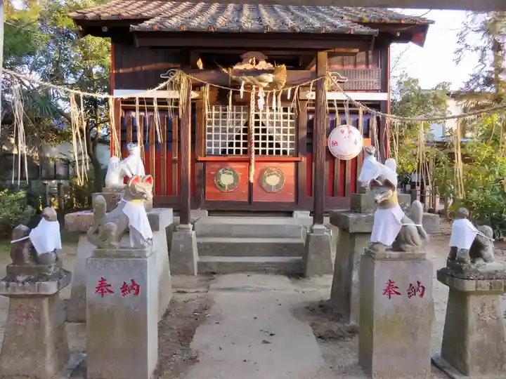 大船津稲荷神社の本殿・本堂