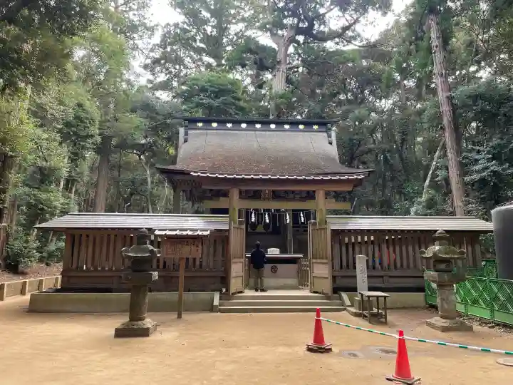 奥宮(鹿島神宮摂社)の{uncategorized: "未分類", other: "その他", undefined: "問題あり", building: "その他建物", grave: "お墓", sacred_gate: "鳥居", guardian: "狛犬", statue: "像", buddha: "仏像", history: "歴史", nature: "自然", garden: "庭園", animal: "動物", pagoda: "塔", temizu: "手水舎", mountain_gate: "山門・神門", sanctuary: "本殿・本堂", subordinate: "末社・摂社", art: "芸術", scenery: "景色", jizo: "地蔵", ema: "絵馬", goshuin: "御朱印", omikuji: "おみくじ", items: "授与品その他", amulet: "お守り", goshuincho: "御朱印帳", eats: "食事", festival: "お祭り", votive_dance: "神楽", shichigosan: "七五三参", wedding: "結婚式", experience: "体験その他", initially: "初詣", around: "周辺", anti_infection: "感染症対策"}