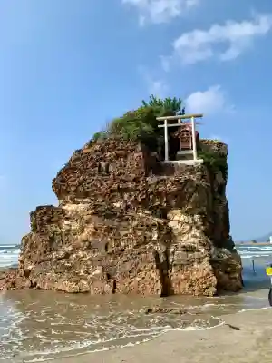 稲佐の浜　弁天島(島根県)