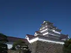 鶴ケ城稲荷神社の周辺