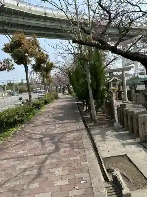 白浪大神鴉宮神社御旅所北港桜島神社の{uncategorized: "未分類", other: "その他", undefined: "問題あり", building: "その他建物", grave: "お墓", sacred_gate: "鳥居", guardian: "狛犬", statue: "像", buddha: "仏像", history: "歴史", nature: "自然", garden: "庭園", animal: "動物", pagoda: "塔", temizu: "手水舎", mountain_gate: "山門・神門", sanctuary: "本殿・本堂", subordinate: "末社・摂社", art: "芸術", scenery: "景色", jizo: "地蔵", ema: "絵馬", goshuin: "御朱印", omikuji: "おみくじ", items: "授与品その他", amulet: "お守り", goshuincho: "御朱印帳", eats: "食事", festival: "お祭り", votive_dance: "神楽", shichigosan: "七五三参", wedding: "結婚式", experience: "体験その他", initially: "初詣", around: "周辺", anti_infection: "感染症対策"}