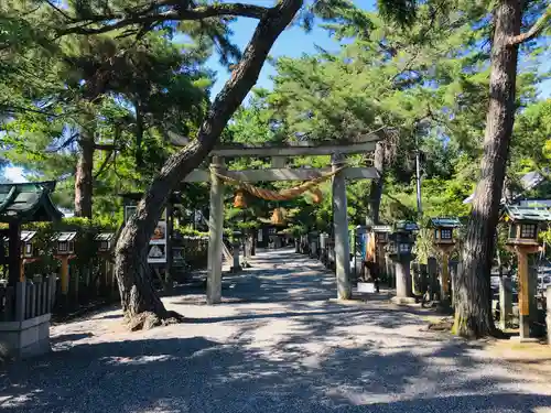 建部大社の鳥居