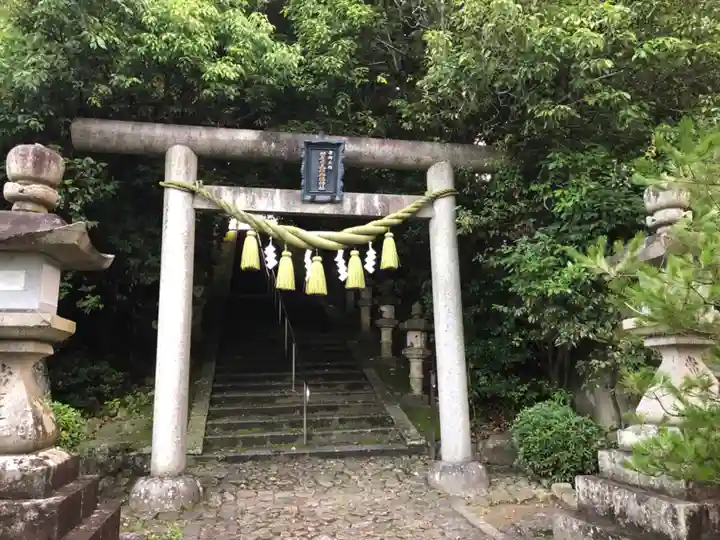 新屋坐天照御魂神社(大阪府)