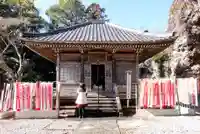 岩屋観音の本殿・本堂