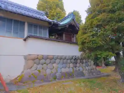 八幡社（毛受）の本殿・本堂