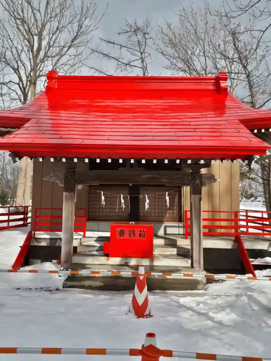 山本稲荷神社の本殿・本堂