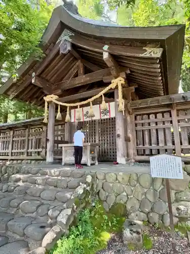 諏訪大社上社前宮(長野県)