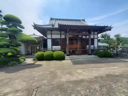 慈恩寺の本殿