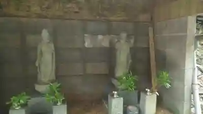 源宗坊寺の仏像