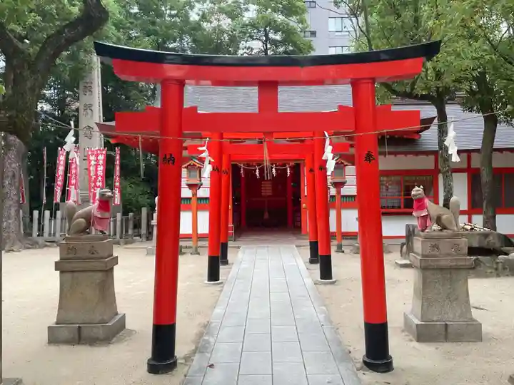 楠本稲荷神社(湊川神社末社)(兵庫県)