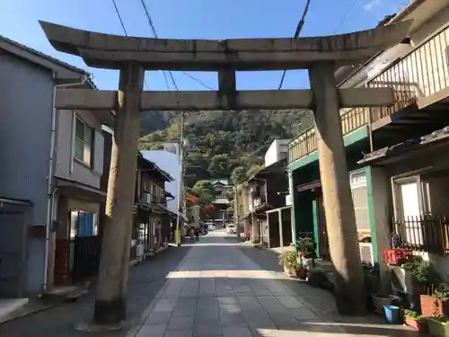 沼名前神社の鳥居