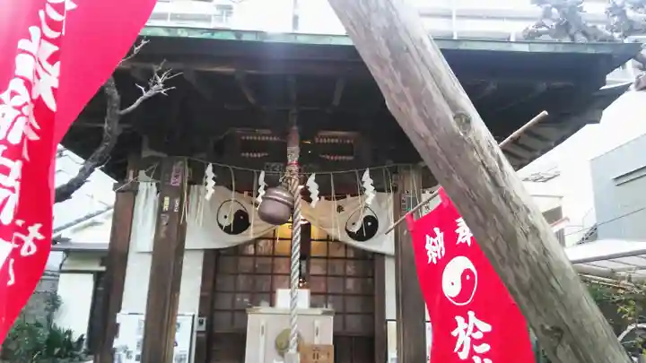 四谷於岩稲荷田宮神社の本殿・本堂
