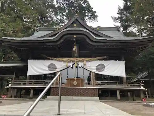 西寒多神社の本殿