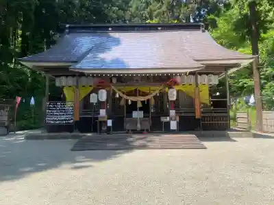 梨郷神社の{uncategorized: "未分類", other: "その他", undefined: "問題あり", building: "その他建物", grave: "お墓", sacred_gate: "鳥居", guardian: "狛犬", statue: "像", buddha: "仏像", history: "歴史", nature: "自然", garden: "庭園", animal: "動物", pagoda: "塔", temizu: "手水舎", mountain_gate: "山門・神門", sanctuary: "本殿・本堂", subordinate: "末社・摂社", art: "芸術", scenery: "景色", jizo: "地蔵", ema: "絵馬", goshuin: "御朱印", omikuji: "おみくじ", items: "授与品その他", amulet: "お守り", goshuincho: "御朱印帳", eats: "食事", festival: "お祭り", votive_dance: "神楽", shichigosan: "七五三参", wedding: "結婚式", experience: "体験その他", initially: "初詣", around: "周辺", anti_infection: "感染症対策"}