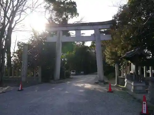 大和神社の鳥居