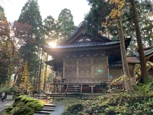 十和田神社の本殿