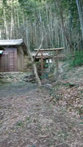 諏訪神社の鳥居