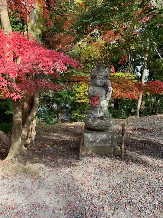 園城寺(三井寺)の像