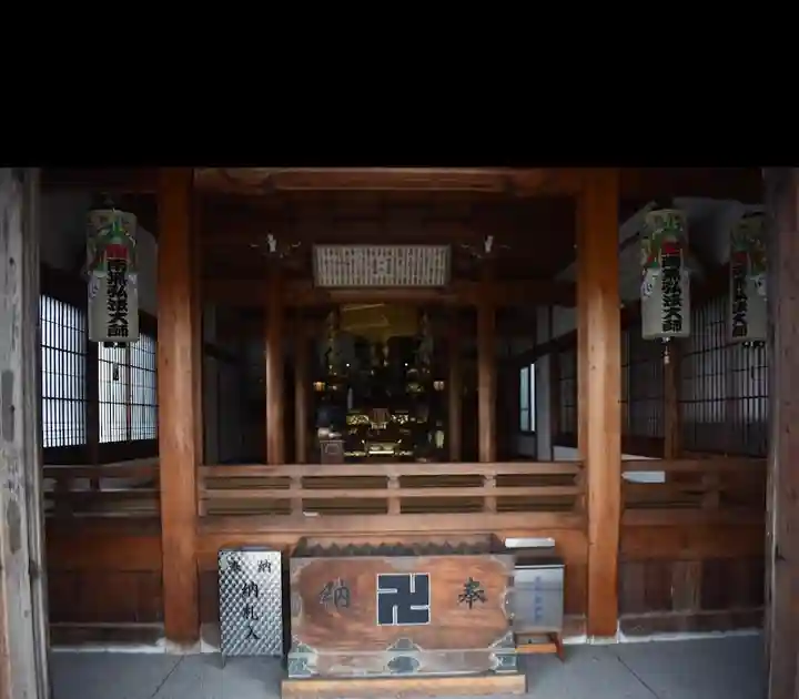 玄猷寺の本殿・本堂