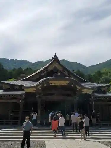 彌彦神社の本殿