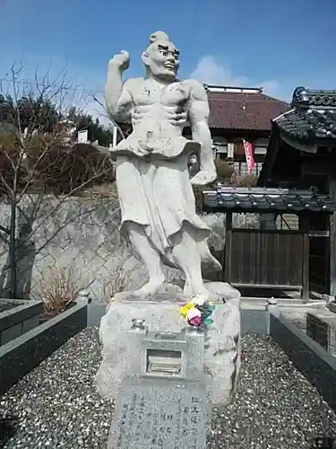 高松山観音寺の像