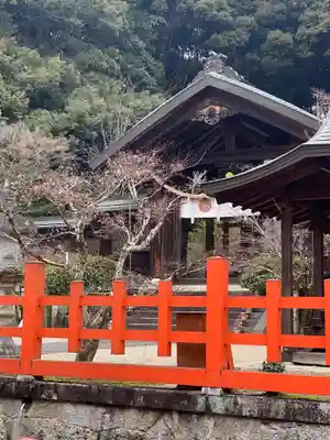 龍田大社の山門・神門