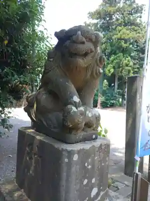 宇都母知神社の狛犬