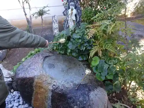 済広寺の手水舎