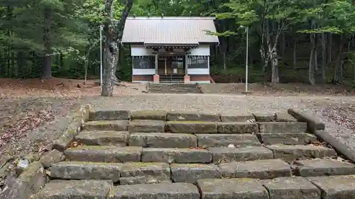 温根湯神社の本殿