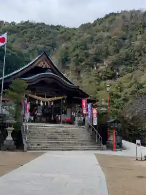 大頭神社の{uncategorized: "未分類", other: "その他", undefined: "問題あり", building: "その他建物", grave: "お墓", sacred_gate: "鳥居", guardian: "狛犬", statue: "像", buddha: "仏像", history: "歴史", nature: "自然", garden: "庭園", animal: "動物", pagoda: "塔", temizu: "手水舎", mountain_gate: "山門・神門", sanctuary: "本殿・本堂", subordinate: "末社・摂社", art: "芸術", scenery: "景色", jizo: "地蔵", ema: "絵馬", goshuin: "御朱印", omikuji: "おみくじ", items: "授与品その他", amulet: "お守り", goshuincho: "御朱印帳", eats: "食事", festival: "お祭り", votive_dance: "神楽", shichigosan: "七五三参", wedding: "結婚式", experience: "体験その他", initially: "初詣", around: "周辺", anti_infection: "感染症対策"}