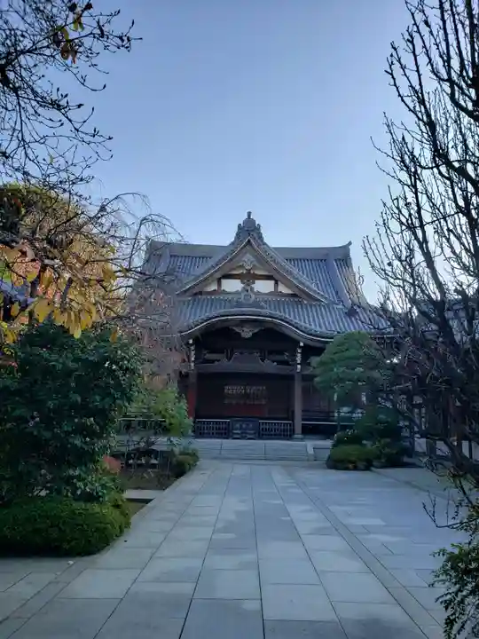 立法寺の本殿・本堂