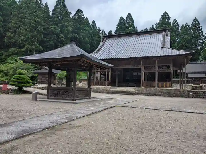 白山神社(長滝神社・白山長瀧神社・長滝白山神社)の本殿・本堂