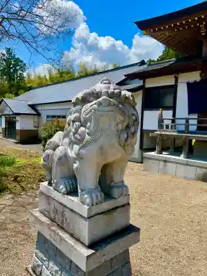 薬萊神社(里宮）の{uncategorized: "未分類", other: "その他", undefined: "問題あり", building: "その他建物", grave: "お墓", sacred_gate: "鳥居", guardian: "狛犬", statue: "像", buddha: "仏像", history: "歴史", nature: "自然", garden: "庭園", animal: "動物", pagoda: "塔", temizu: "手水舎", mountain_gate: "山門・神門", sanctuary: "本殿・本堂", subordinate: "末社・摂社", art: "芸術", scenery: "景色", jizo: "地蔵", ema: "絵馬", goshuin: "御朱印", omikuji: "おみくじ", items: "授与品その他", amulet: "お守り", goshuincho: "御朱印帳", eats: "食事", festival: "お祭り", votive_dance: "神楽", shichigosan: "七五三参", wedding: "結婚式", experience: "体験その他", initially: "初詣", around: "周辺", anti_infection: "感染症対策"}